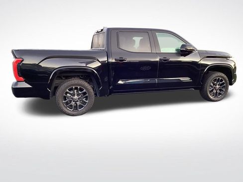 Used 2024 Toyota Tundra Platinum AWD/4WD image 12