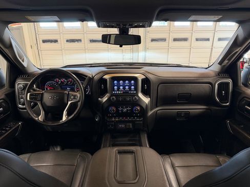 Used 2020 Chevrolet Silverado 1500 LT Trail Boss image 24