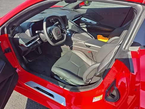 Certified 2025 Chevrolet Corvette Stingray Coupe w/ 1LT RWD image 16
