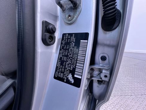 Used 2016 Hyundai Accent SE FWD image 37