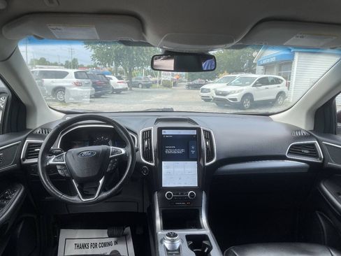 Used 2021 Ford Edge SEL AWD/4WD image 18