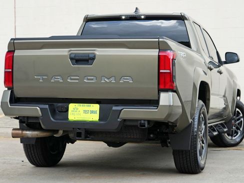 Used 2024 Toyota Tacoma TRD Sport RWD image 5