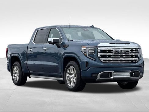 New 2026 GMC Sierra 1500 Denali w/ Technology Package AWD/4WD image 7