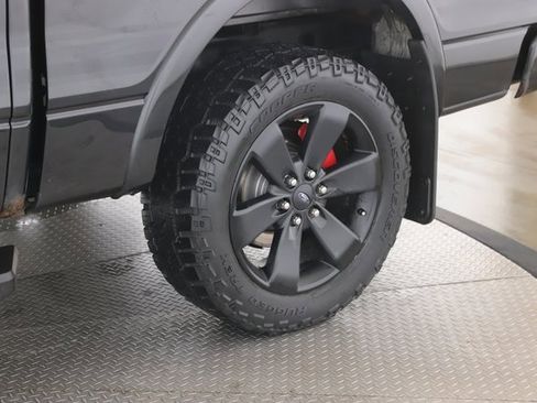 Used 2014 Ford F150 FX4 w/ Equipment Group 402A Luxury image 14