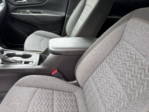 Certified 2023 Chevrolet Equinox LT AWD/4WD image 17