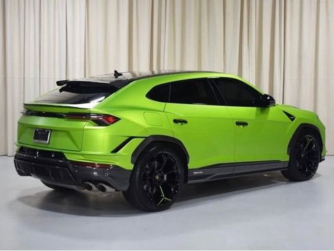 Used 2023 Lamborghini Urus Performante image 5