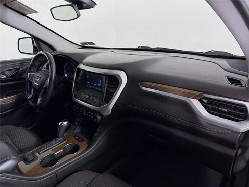 Used 2019 GMC Acadia SLE image 28