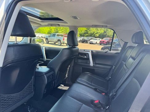 Used 2019 Toyota 4Runner Limited AWD/4WD image 14