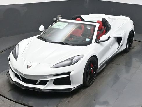 New 2026 Chevrolet Corvette E-Ray w/ Stealth Interior Trim Package image 24