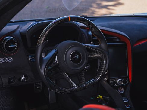 Used 2021 McLaren 765LT RWD image 60