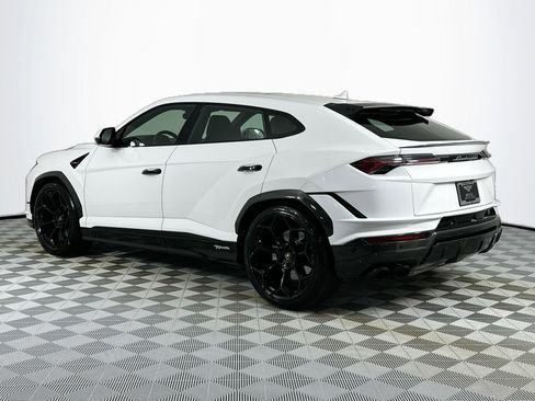 Used 2024 Lamborghini Urus Performante AWD/4WD image 7