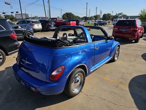 Used 2006 Chrysler PT Cruiser Touring w/ Boston Acoustics Audio Group image 5
