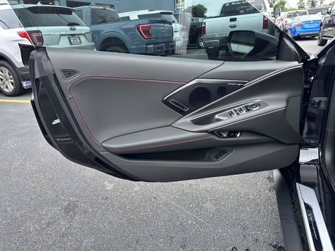 Used 2026 Chevrolet Corvette Stingray Preferred Conv RWD image 10