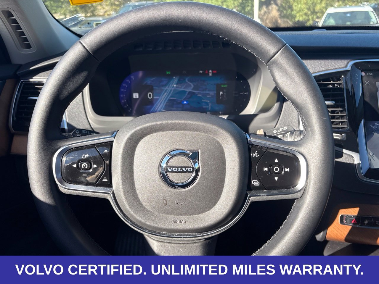 Certified 2024 Volvo XC90 T8 Plus w/ Protection Package Premier AWD/4WD image 25