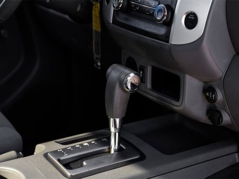 Used 2019 Nissan Frontier S image 18