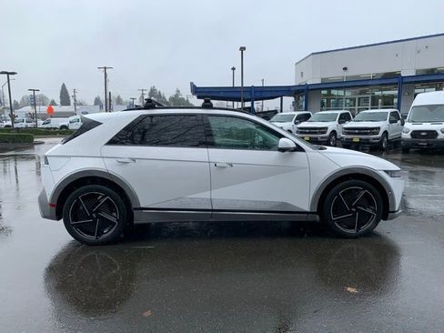 New 2026 Hyundai Ioniq 5 Limited image 8