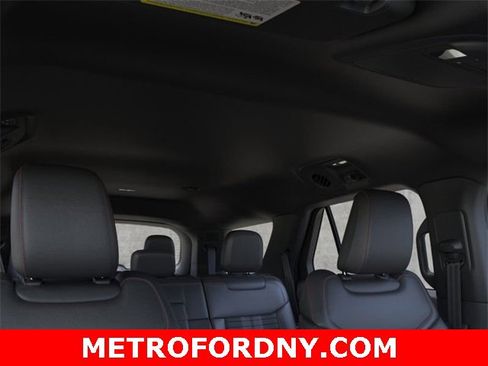 New 2026 Ford Explorer ST-Line w/ ST-Line Street Pack image 22