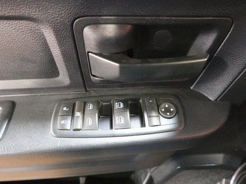 Used 2016 RAM 1500 Tradesman w/ Popular Equipment Group image 7