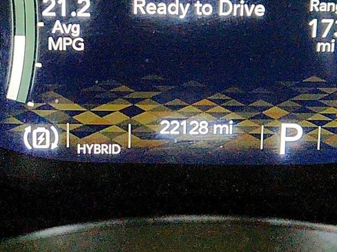 Used 2023 Jeep Wrangler Unlimited Sahara AWD/4WD image 15