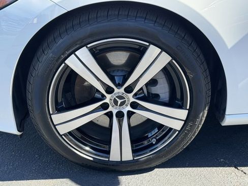 Used 2022 Mercedes-Benz C 300 Sedan image 15