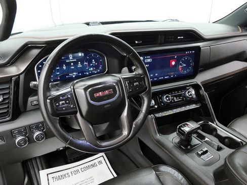 Used 2022 GMC Sierra 1500 AT4 w/ AT4 Premium Package image 12