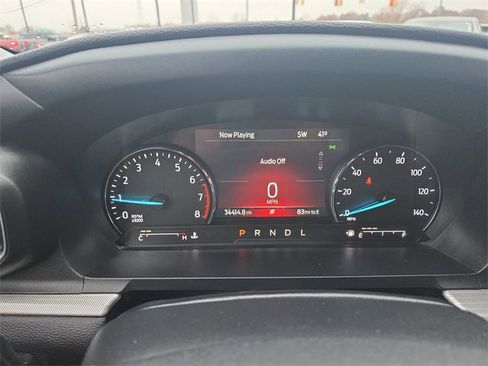 Certified 2022 Ford Explorer XLT w/ Equipment Group 202A image 38