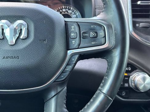 Used 2023 RAM 1500 Laramie AWD/4WD image 16