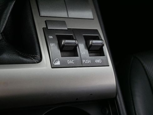 Used 2015 Lexus GX 460 image 29