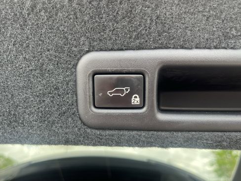 Used 2017 Lexus RX 350 FWD w/ 3500 lbs Tow Prep Package image 14