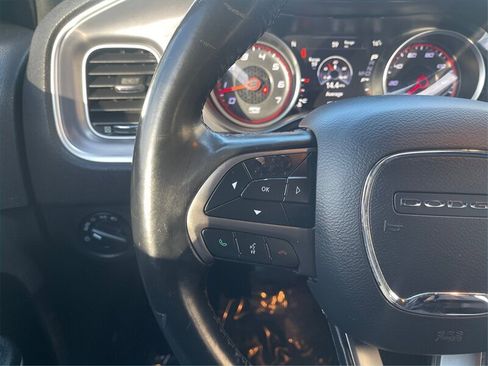 Used 2019 Dodge Charger SXT w/ Leather Interior Group image 23