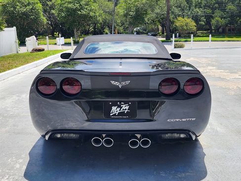 Used 2012 Chevrolet Corvette Grand Sport w/ 3LT Preferred Equipment Group RWD image 15