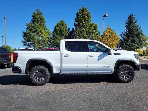 New 2026 GMC Sierra 1500 AT4X image 2