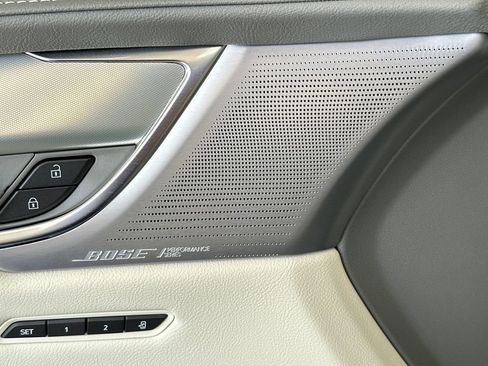 New 2026 Cadillac XT5 Premium Luxury w/ Driver Assist Package FWD image 12