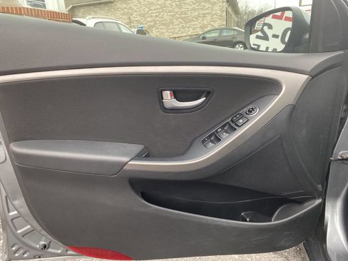 Used 2016 Hyundai Elantra GT image 10