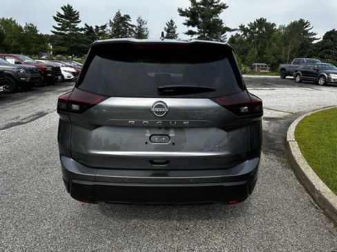 New 2026 Nissan Rogue SV image 6