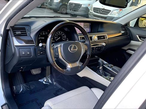 Used 2013 Lexus GS 350 w/ Luxury Pkg image 16