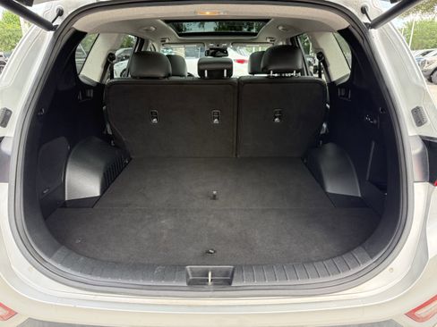Used 2019 Hyundai Santa Fe Limited FWD image 32