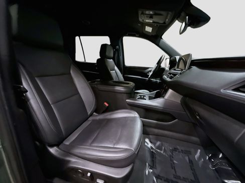 Used 2024 Chevrolet Tahoe LT AWD/4WD image 32