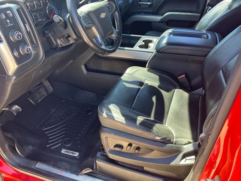Used 2015 Chevrolet Silverado 1500 LTZ Z71 w/ LTZ Plus Package AWD/4WD image 10
