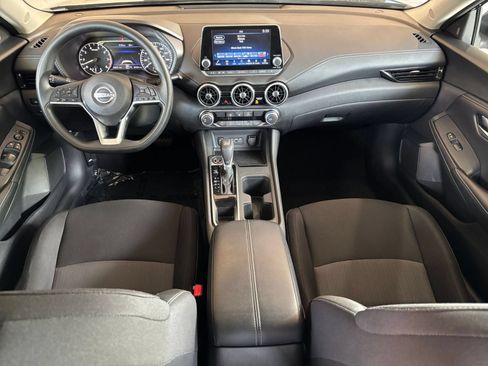 Used 2025 Nissan Sentra SV FWD image 31