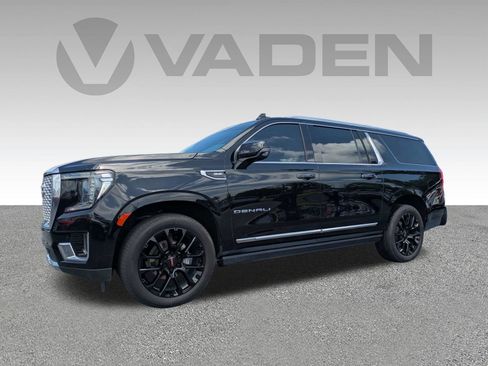 Used 2022 GMC Yukon XL Denali RWD image 2
