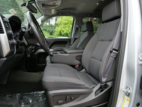 Used 2017 Chevrolet Silverado 1500 LT w/ All Star Edition AWD/4WD image 17