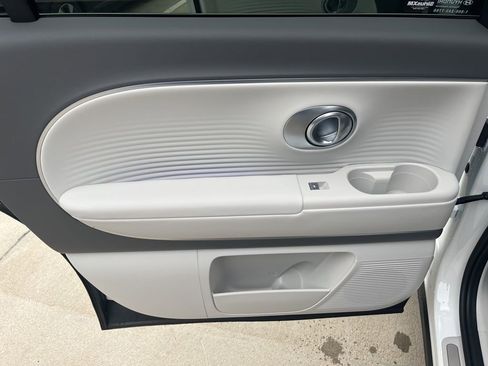 New 2026 Hyundai Ioniq 9 SEL image 21