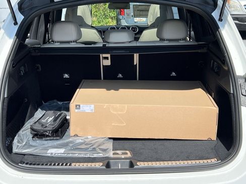 New 2026 Mercedes-Benz GLC 300 4MATIC image 31