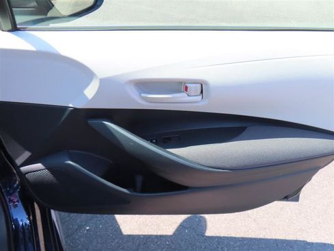 Used 2026 Toyota Corolla LE FWD image 35