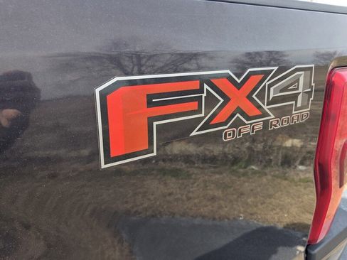 Used 2019 Ford F250 Lariat w/ Lariat Ultimate Package image 5