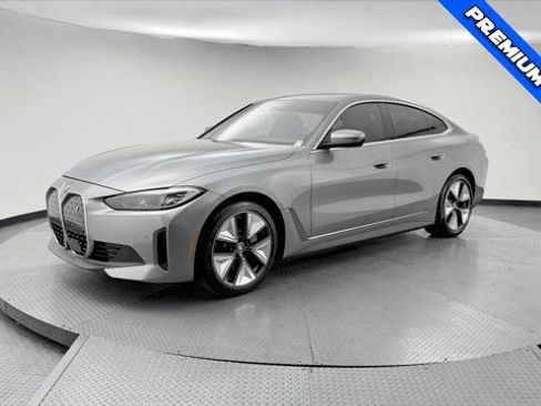 Used 2023 BMW i4 eDrive35 RWD image 2
