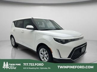 Used 2025 Kia Soul LX w/ LX Technology Package FWD video 1