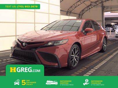 Used 2023 Toyota Camry SE w/ Cold Weather Package
