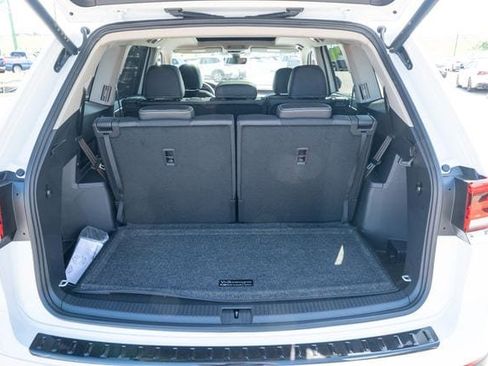 New 2026 Volkswagen Atlas SE FWD image 37